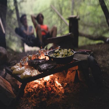 cooking food on camping